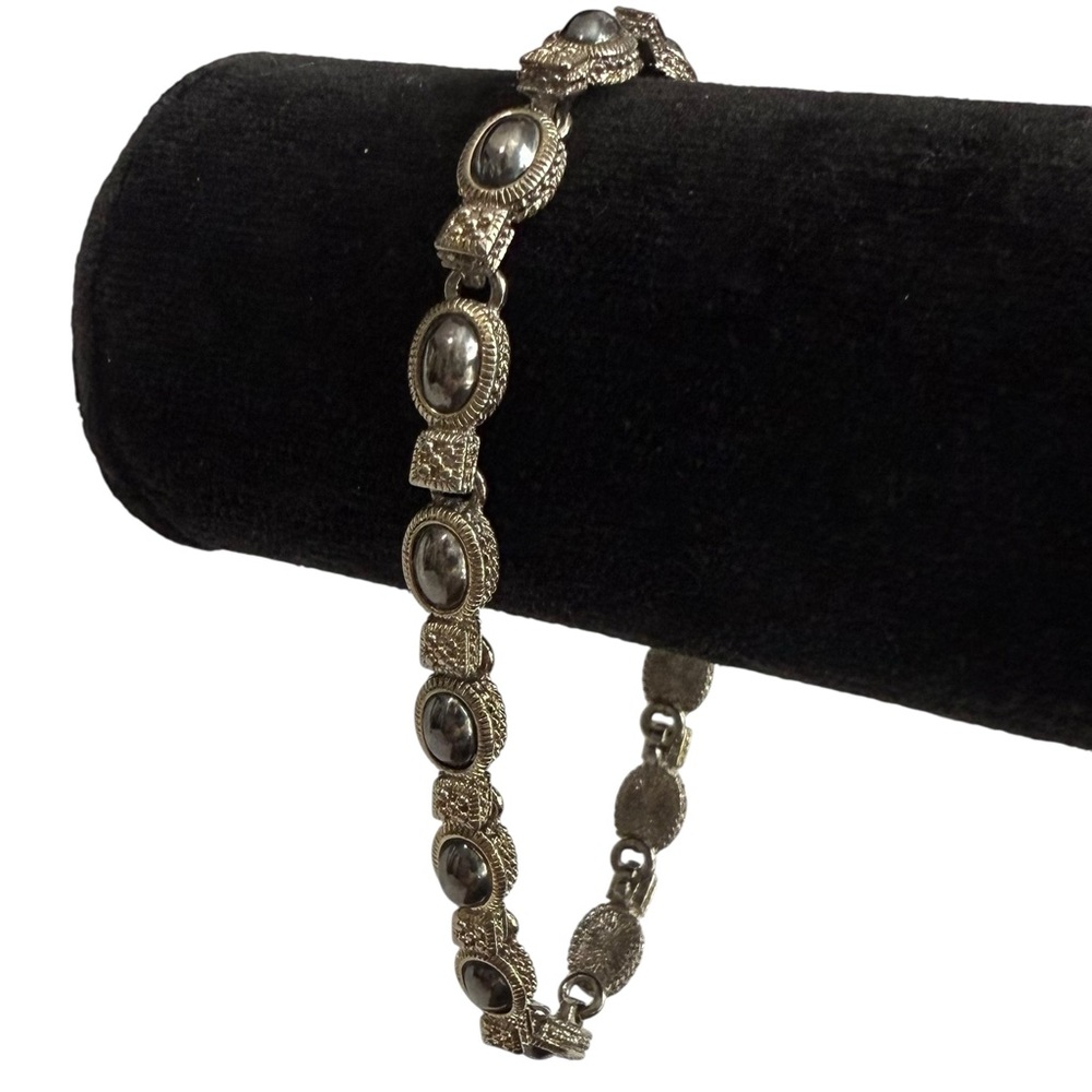VIDA JEWELS Signed Gold Silver Tone Tennis Bracelet 7.5" Oval Link